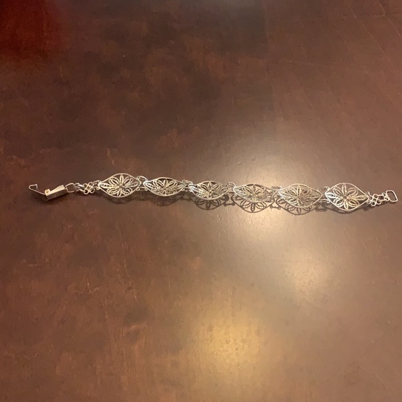 2/$40 👸🏻 Vintage Ornate Bracelet 🖤 - Picture 7 of 10